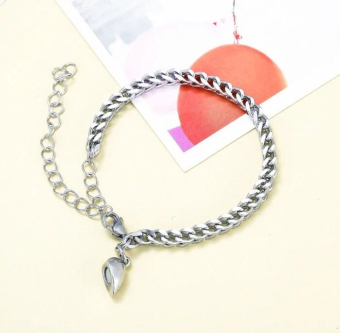 Magnetic Heart Bracelet Set - Image 4