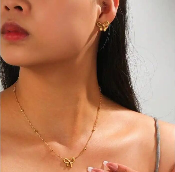 Knot Shape Ball Chain Necklace - Image 4