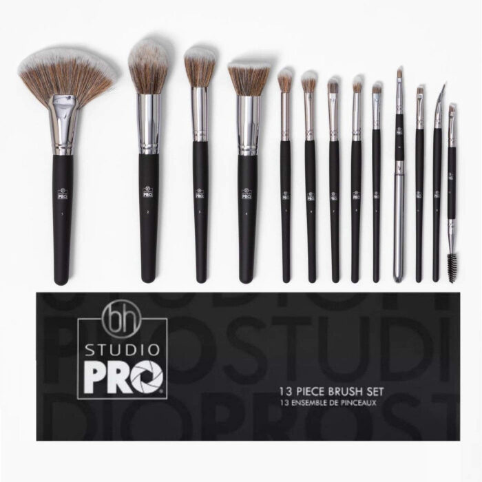 Studio Pro makeup Brush Set - Image 1